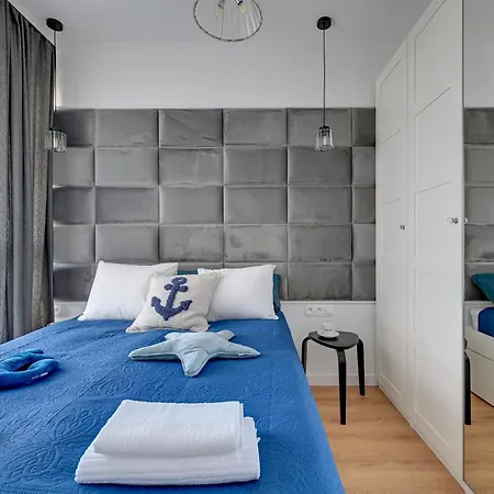 Apartment Doki Glamur Food Hall And Parking By Triapart Gdansk