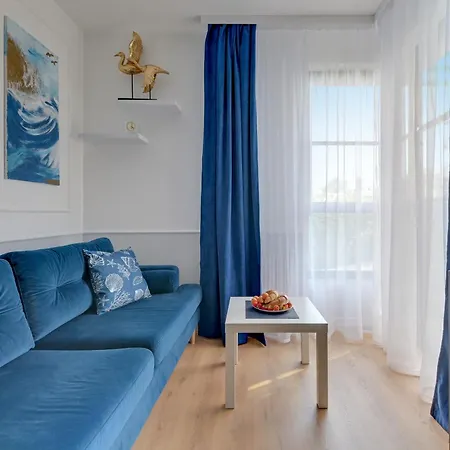 Doki Glamur Food Hall And Parking By Triapart *