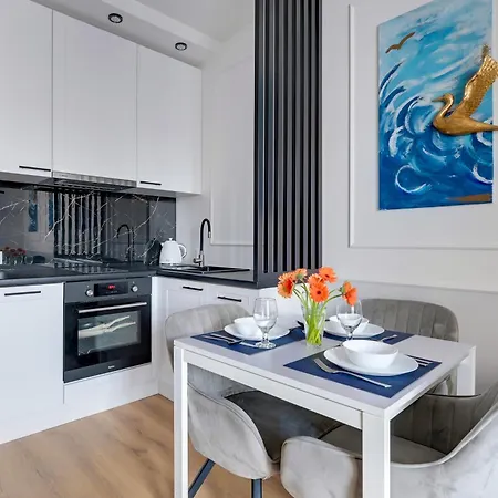 Doki Glamur Food Hall And Parking By Triapart *