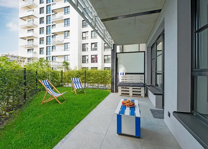 Doki Glamur Food Hall And Parking By Triapart